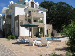 Guest house Chernomorie 270